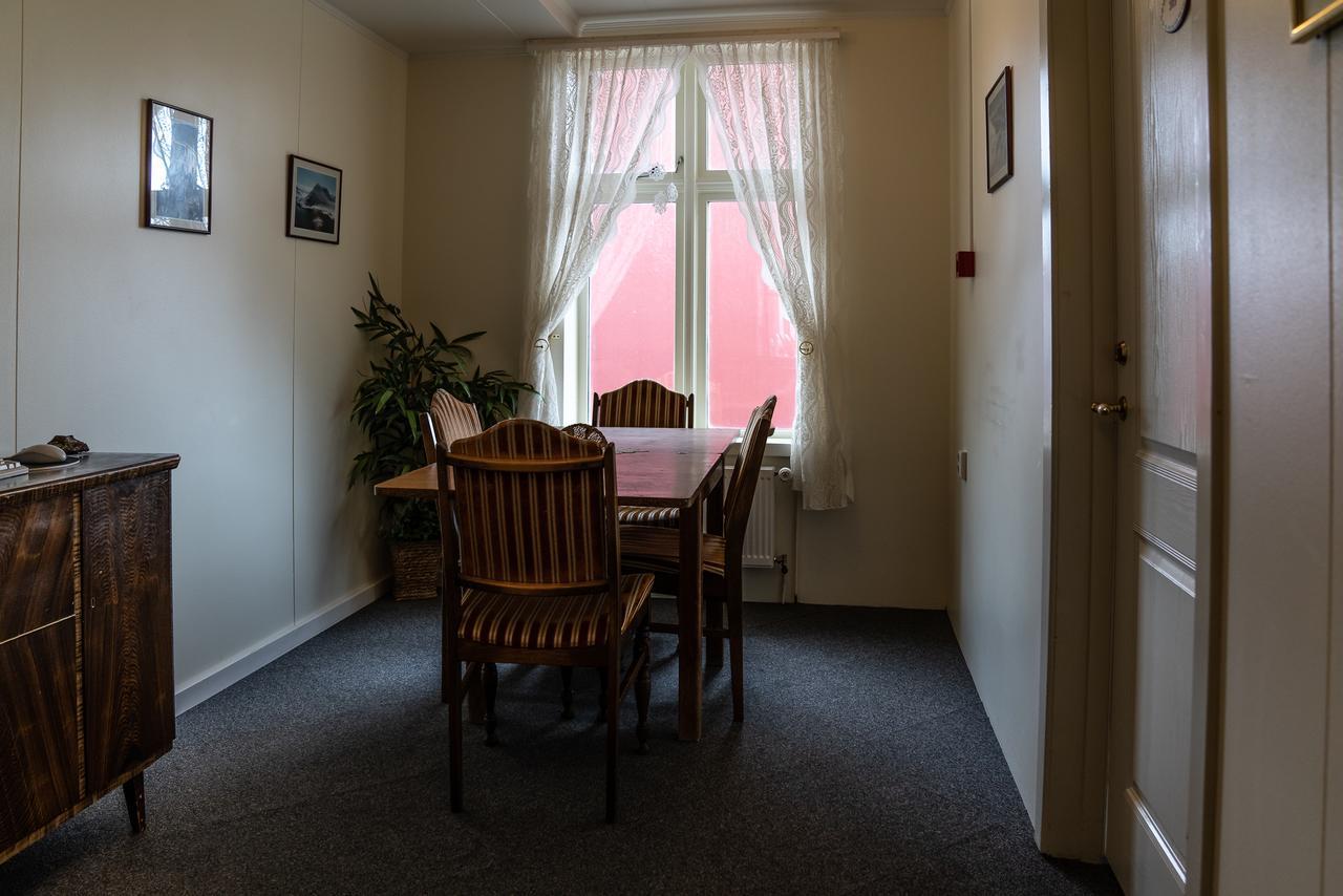 Guesthouse Gamla Ísafjörður Kültér fotó